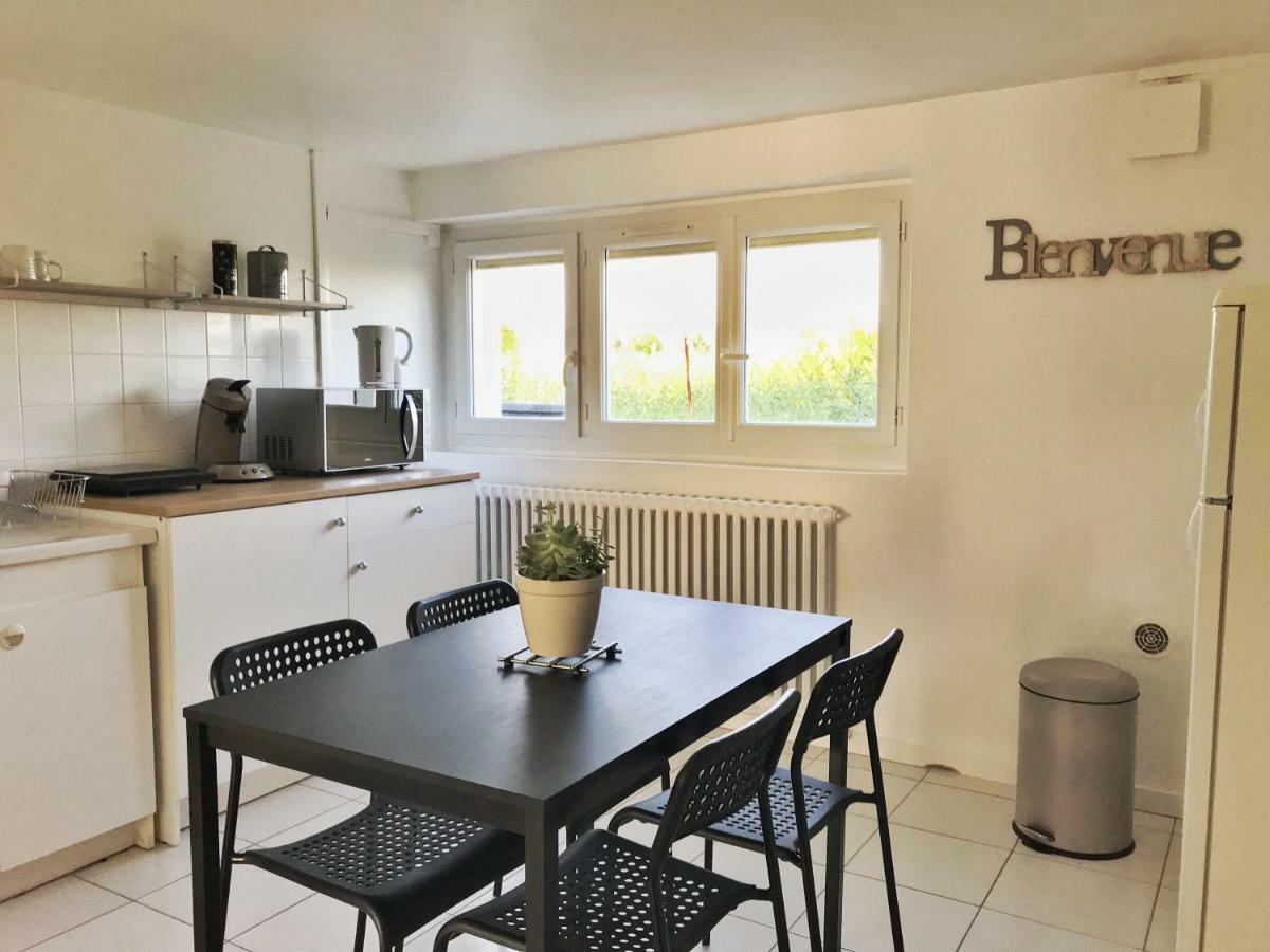Apartment 36 M² Breteniere Kültér fotó